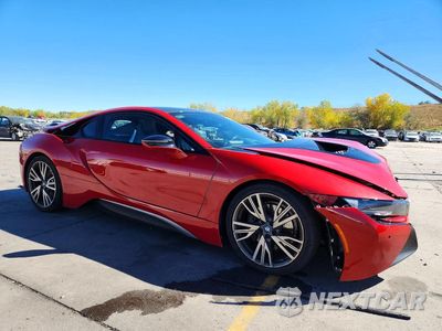 Czwarte zdjęcie samochodu z boku: 2017 BMW I8 VIN:WBY2Z2C5XHV676390 - miniatura
