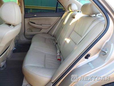 Zdjęcie 10 z 12 samochodu: 2007 HONDA ACCORD EX VIN:1HGCM56847A082445 - miniatura