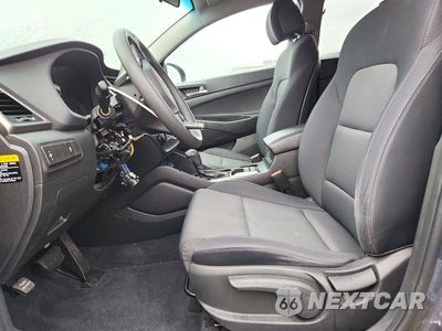 Zdjęcie 7 z 13 samochodu: 2018 HYUNDAI TUCSON SE VIN:KM8J2CA47JU806683 - miniatura