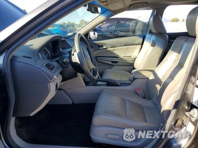 Zdjęcie 7 z 13 samochodu: 2010 HONDA ACCORD EXL VIN:1HGCP3F81AA028572 - miniatura