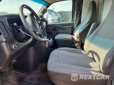 Zdjęcie 7 z 12 samochodu: 2016 GMC SAVANA DELIVERY TRUCK VIN:1GD37SCG8G1241432 - miniatura