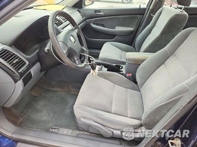 Zdjęcie 7 z 12 samochodu: 2005 HONDA ACCORD LX VIN:1HGCM56465A059548 - miniatura
