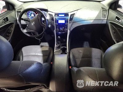Zdjęcie 8 z 12 samochodu: 2013 HYUNDAI SONATA SE VIN:5NPEC4AC9DH645610 - miniatura