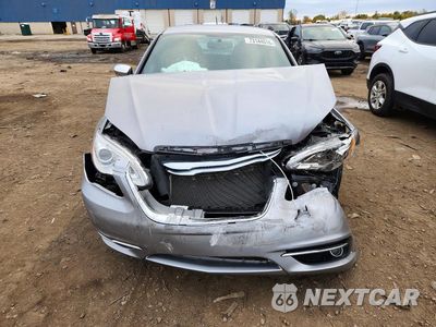 Piąte zdjęcie samochodu w środku: 2013 CHRYSLER 200 LIMITED VIN:1C3CCBCG6DN743994 - miniatura