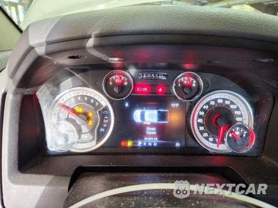 Zdjęcie 9 z 12 samochodu: 2013 RAM 1500 SLT VIN:1C6RR7GT8DS691348 - miniatura