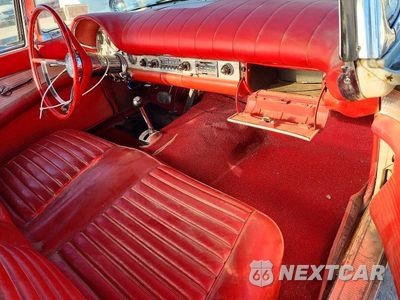 Zdjęcie 8 z 12 samochodu: 1957 FORD THUNDERBIRD VIN:07FH271684 - miniatura