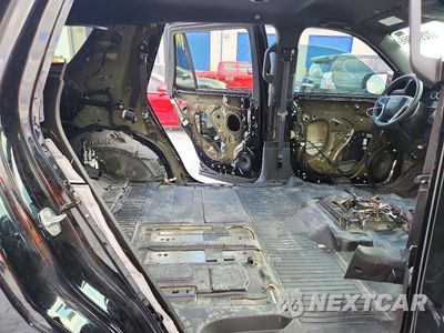 Zdjęcie 11 z 14 samochodu: 2024 CHEVROLET TAHOE C1500 VIN:1GNSCLED1RR265863 - miniatura