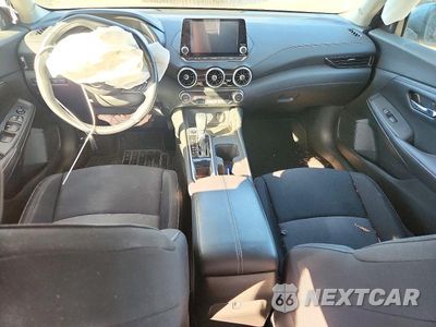 Zdjęcie 8 z 12 samochodu: 2021 NISSAN SENTRA SV VIN:3N1AB8CV1MY299694 - miniatura