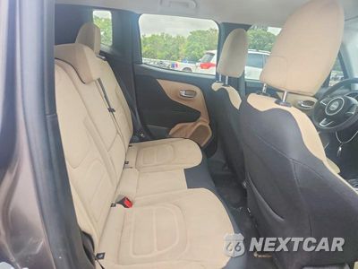 Zdjęcie 11 z 13 samochodu: 2020 JEEP RENEGADE LATITUDE VIN:ZACNJABB0LPL78225 - miniatura