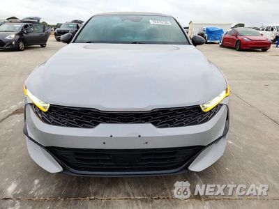 Piąte zdjęcie samochodu w środku: 2022 KIA K5 GT LINE VIN:5XXG64J2XNG148327 - miniatura
