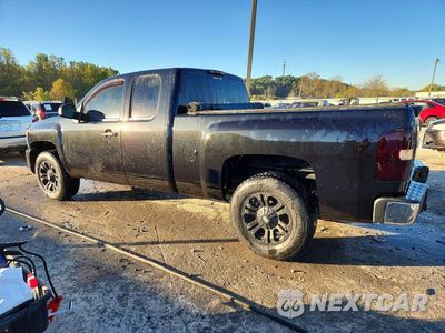 Drugie zdjęcie samochodu z przodu: 2010 CHEVROLET SILVERADO K1500 LS VIN:1GCSKREA0AZ135310 - miniatura