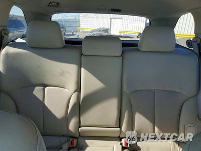 Zdjęcie 10 z 13 samochodu: 2011 SUBARU OUTBACK 2.5I LIMITED VIN:4S4BRBLC2B3313659 - miniatura