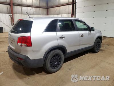 Trzecie zdjęcie samochodu z tyłu: 2012 KIA SORENTO LX VIN:5XYKTCA69CG206419 - miniatura