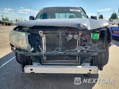Piąte zdjęcie samochodu w środku: 2008 TOYOTA TACOMA BASE VIN:5TETX22N28Z584295 - miniatura