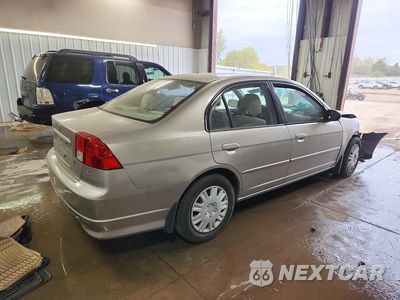 Trzecie zdjęcie samochodu z tyłu: 2005 HONDA CIVIC LX VIN:JHMES16575S004128 - miniatura