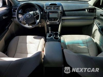 Zdjęcie 8 z 12 samochodu: 2012 TOYOTA CAMRY LE VIN:4T1BF1FK7CU055320 - miniatura