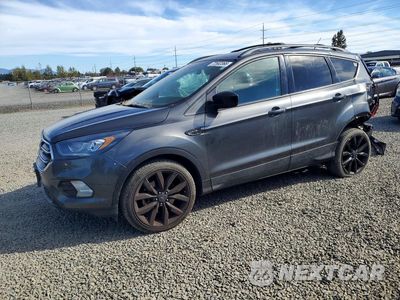 2017 FORD ESCAPE SE 1FMCU9G95HUA15331 - główne zdjęcie licytacji z USA - miniatura