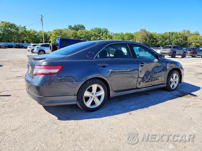 Trzecie zdjęcie samochodu z tyłu: 2011 TOYOTA CAMRY SE VIN:4T1BF3EK4BU179931 - miniatura