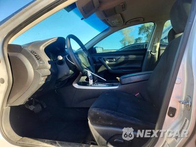 Zdjęcie 7 z 12 samochodu: 2015 NISSAN ALTIMA 2.5 S VIN:1N4AL3AP2FC289694 - miniatura
