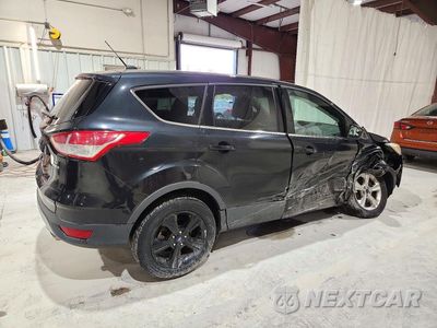 Trzecie zdjęcie samochodu z tyłu: 2014 FORD ESCAPE SE VIN:1FMCU9GX6EUE22827 - miniatura