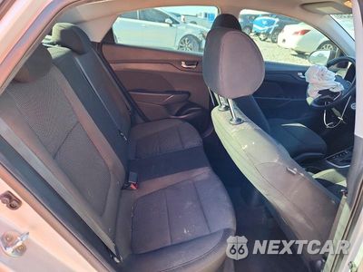Zdjęcie 10 z 13 samochodu: 2019 HYUNDAI ACCENT SE VIN:3KPC24A30KE085116 - miniatura