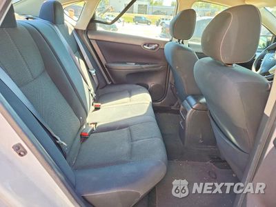 Zdjęcie 10 z 12 samochodu: 2016 NISSAN SENTRA S VIN:3N1AB7AP9GY235132 - miniatura