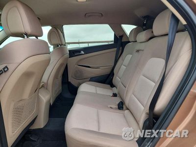 Zdjęcie 11 z 13 samochodu: 2016 HYUNDAI TUCSON SE VIN:KM8J33A47GU212049 - miniatura
