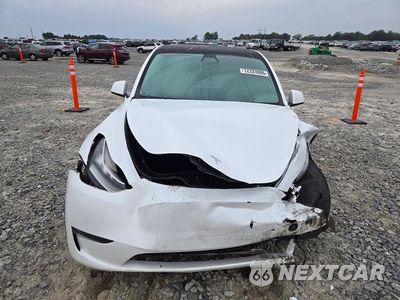 Piąte zdjęcie samochodu w środku: 2022 TESLA MODEL Y VIN:7SAYGDEE7NF427276 - miniatura