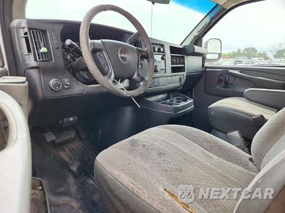 Zdjęcie 8 z 13 samochodu: 2014 GMC SAVANA G2500 VIN:1GTW7FCA1E1909718 - miniatura