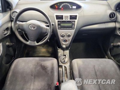 Zdjęcie 8 z 12 samochodu: 2007 TOYOTA YARIS BASE VIN:JTDBT923071060148 - miniatura
