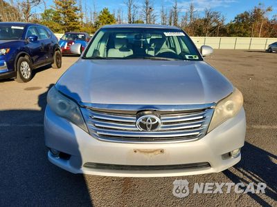 Piąte zdjęcie samochodu w środku: 2011 TOYOTA AVALON BASE VIN:4T1BK3DB9BU421559 - miniatura