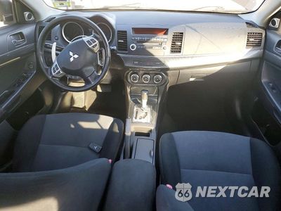 Zdjęcie 8 z 12 samochodu: 2010 MITSUBISHI LANCER GTS VIN:JA32U8FWXAU001950 - miniatura