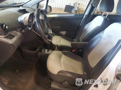 Zdjęcie 7 z 12 samochodu: 2015 CHEVROLET SPARK 2LT VIN:KL8CF6S91FC708235 - miniatura
