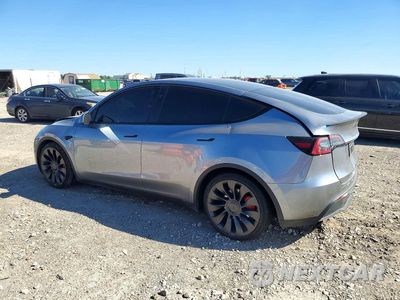 Drugie zdjęcie samochodu z przodu: 2024 TESLA MODEL Y VIN:7SAYGDEF3RA299064 - miniatura