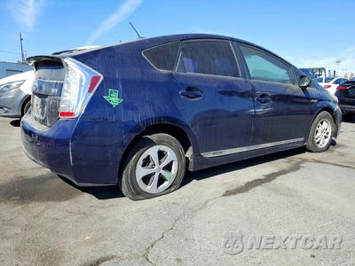Trzecie zdjęcie samochodu z tyłu: 2014 TOYOTA PRIUS THREE VIN:JTDKN3DU0E0370428 - miniatura