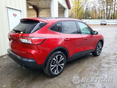 Trzecie zdjęcie samochodu z tyłu: 2022 FORD ESCAPE SE VIN:1FMCU9BZ4NUA06333 - miniatura