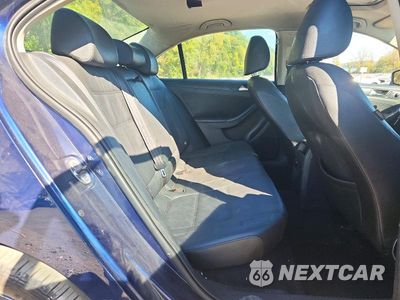 Zdjęcie 10 z 12 samochodu: 2011 VOLKSWAGEN JETTA SE VIN:3VWDZ7AJ1BM326457 - miniatura
