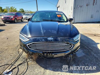 Piąte zdjęcie samochodu w środku: 2017 FORD FUSION SE VIN:3FA6P0T99HR334352 - miniatura