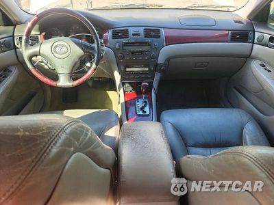 Zdjęcie 8 z 12 samochodu: 2004 LEXUS ES 330 VIN:JTHBA30G645029594 - miniatura
