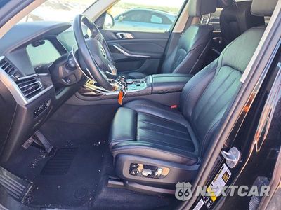 Zdjęcie 7 z 13 samochodu: 2020 BMW X7 XDRIVE40I VIN:5UXCW2C06L9B59240 - miniatura
