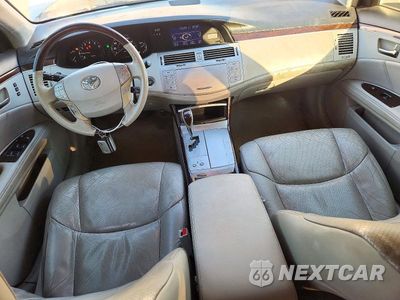 Zdjęcie 8 z 12 samochodu: 2010 TOYOTA AVALON LIMITED VIN:4T1BK3DBXAU353934 - miniatura