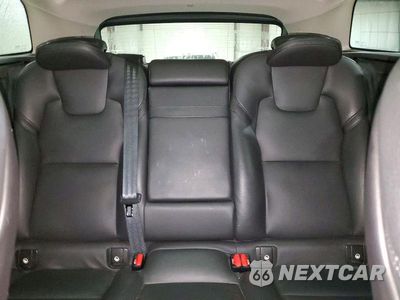 Zdjęcie 10 z 14 samochodu: 2019 VOLVO XC60 T5 MOMENTUM VIN:LYV102DK6KB224956 - miniatura