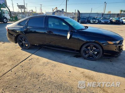 Czwarte zdjęcie samochodu z boku: 2026 HONDA ACCORD HYBRID SPORT-L VIN:1HGCY2F79TA023914 - miniatura
