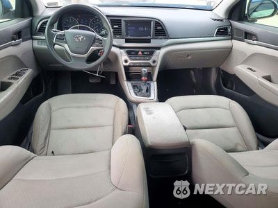 Zdjęcie 8 z 12 samochodu: 2017 HYUNDAI ELANTRA SE VIN:5NPD74LF4HH195877 - miniatura