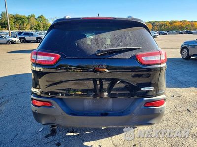 Zdjęcie 6 z 13 samochodu: 2017 JEEP CHEROKEE LATITUDE VIN:1C4PJLCB4HW549476 - miniatura