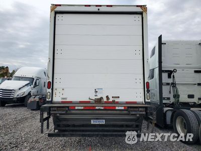 Zdjęcie 6 z 13 samochodu: 2013 FREIGHTLINER BUSINESS CLASS M2 BOX TRUCK VIN:1FVACWDT6DHFG6189 - miniatura