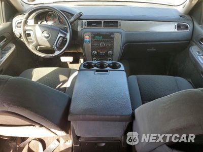 Zdjęcie 8 z 13 samochodu: 2008 CHEVROLET AVALANCHE C1500 VIN:3GNEC12008G303231 - miniatura