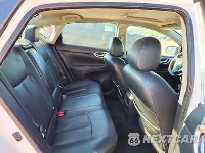 Zdjęcie 10 z 12 samochodu: 2015 NISSAN SENTRA SR VIN:3N1AB7APXFY225935 - miniatura