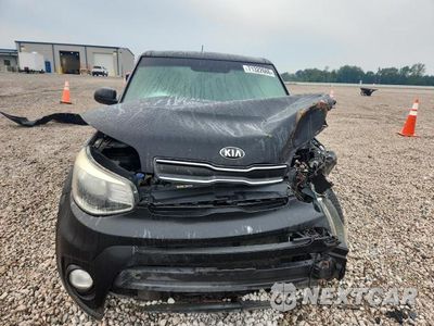 Piąte zdjęcie samochodu w środku: 2018 KIA SOUL BASE VIN:KNDJN2A24J7890593 - miniatura