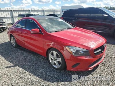 Czwarte zdjęcie samochodu z boku: 2018 MERCEDES-BENZ CLA 250 4MATIC VIN:WDDSJ4GB4JN640081 - miniatura